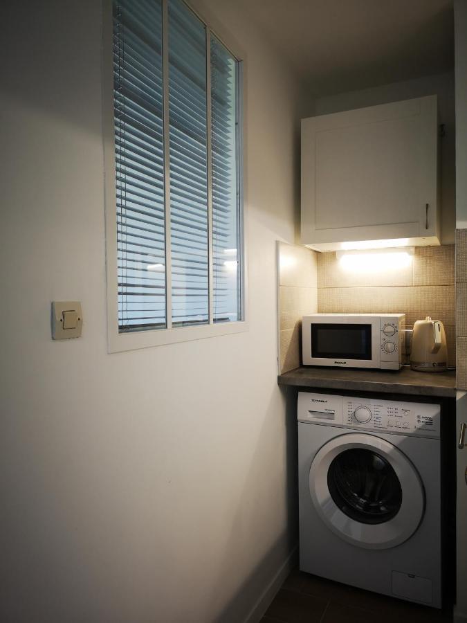 Appartement Avec Piscine Et Garage Proche Plage Et Commerces La Seyne-sur-Mer Luaran gambar