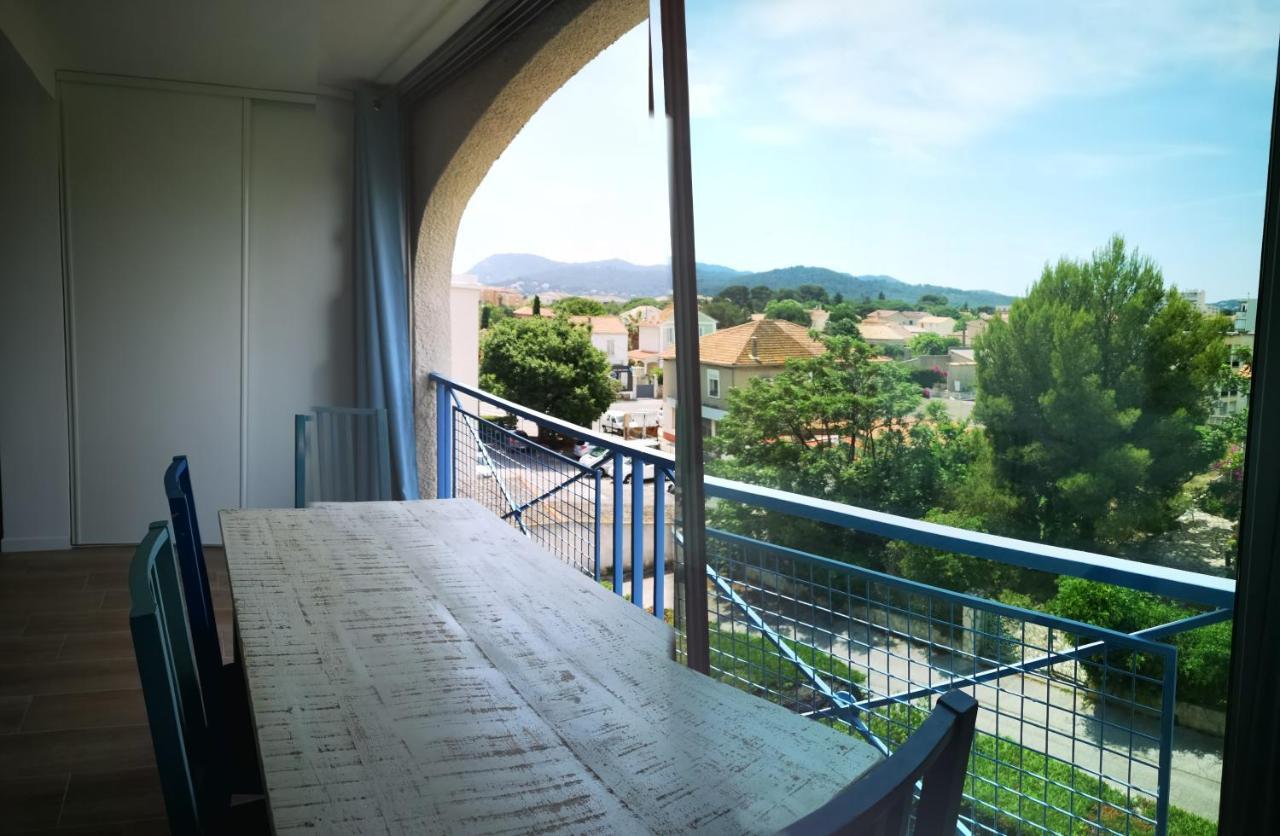 Appartement Avec Piscine Et Garage Proche Plage Et Commerces La Seyne-sur-Mer Luaran gambar